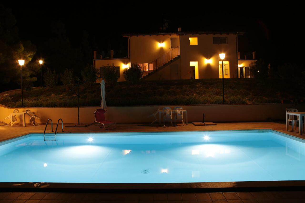 Agriturismo Terra dei Falchi Castilenti Esterno foto